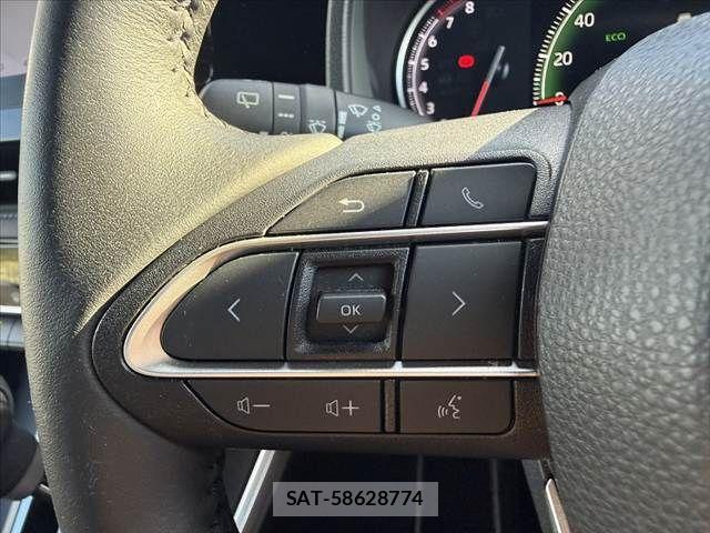 Toyota VOXY 2022-03 8882870-29