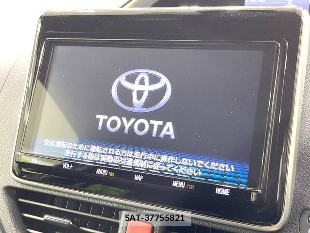 Toyota VOXY 2019-02 8882873-2