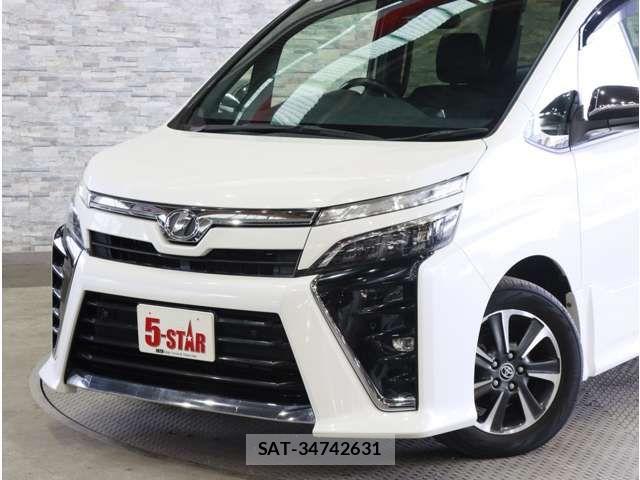 Toyota VOXY 2019-09 8882882-18