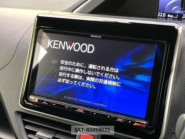 Toyota VOXY 2020-03 8882874-4