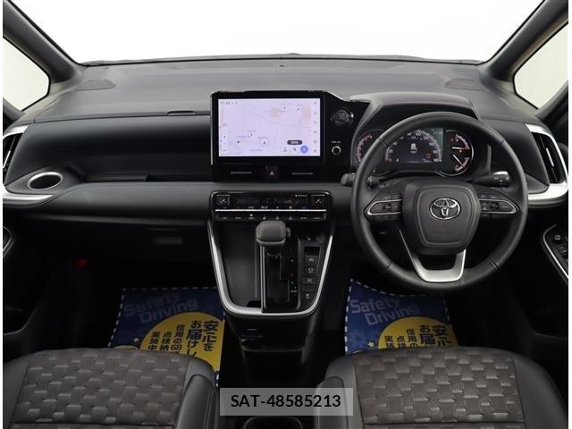 Toyota VOXY 2024-04 8882864-1