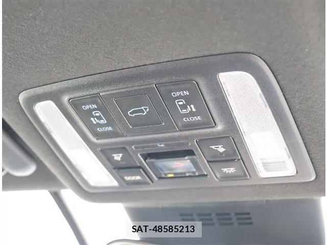Toyota VOXY 2024-04 8882864-22