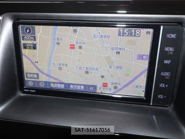 Toyota VOXY 2019-02 8882878-14