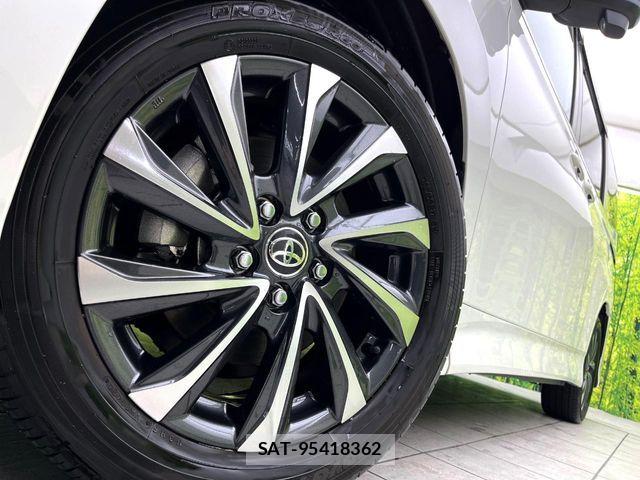 Toyota VOXY 2024-05 8882866-13