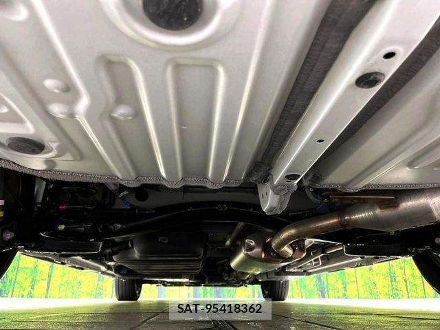 Toyota VOXY 2024-05 8882866-19