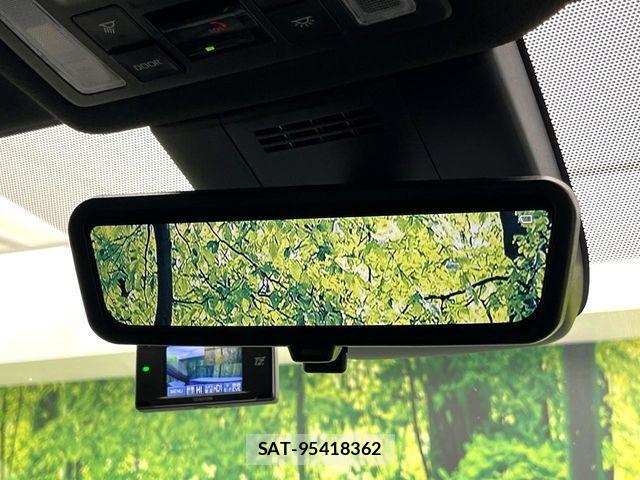 Toyota VOXY 2024-05 8882866-5