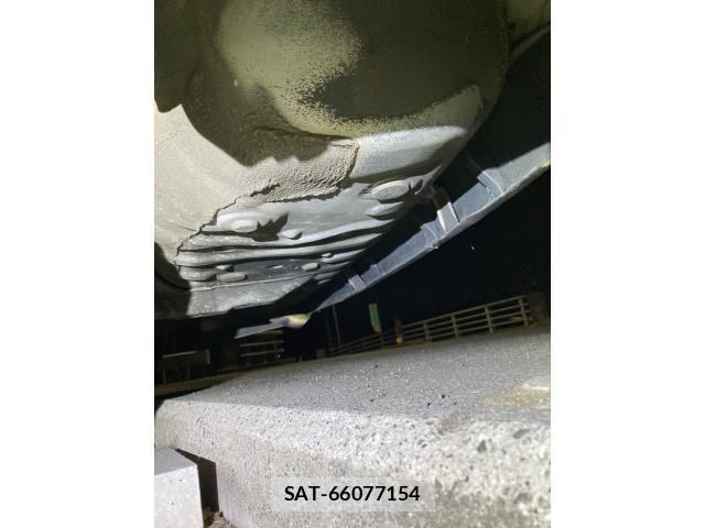 Toyota VOXY 2005-10 8882911-24