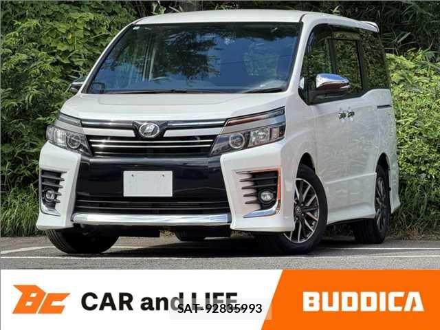 Toyota VOXY 2017-06 8882887-0