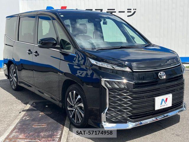 Toyota VOXY 2024-01 8882865-16
