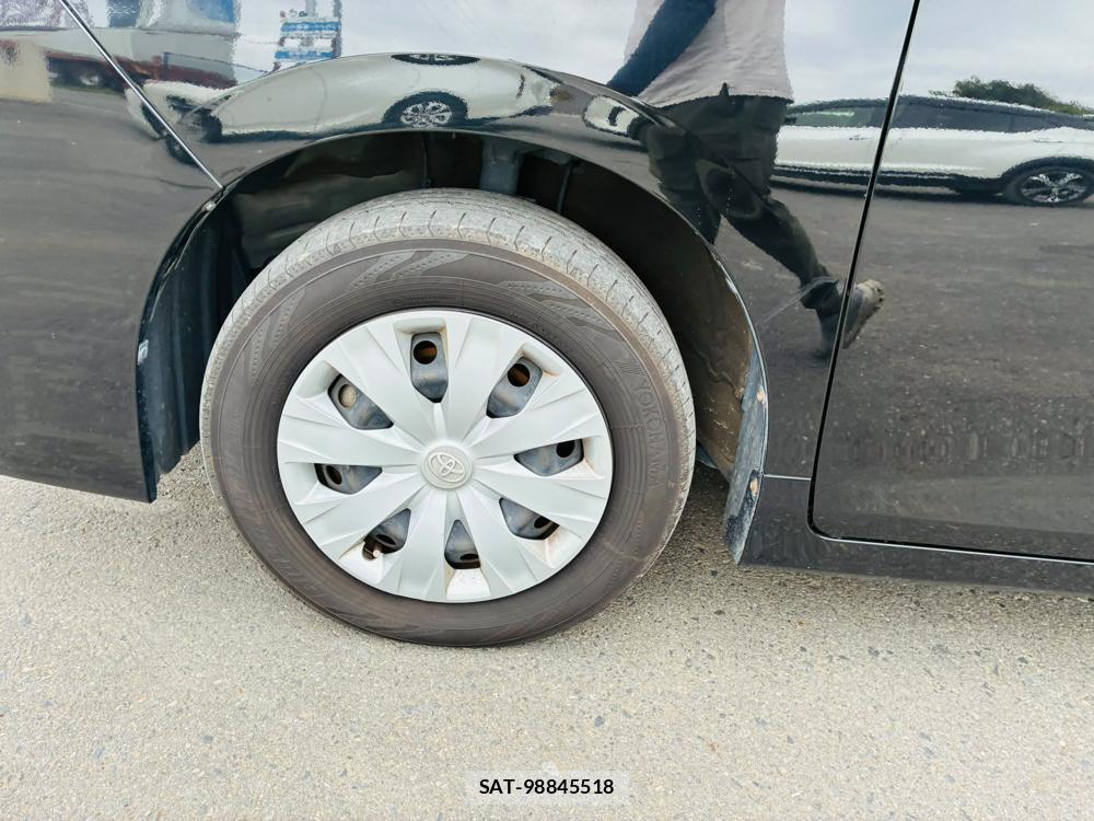 Toyota VOXY 2019-09 8865169-28