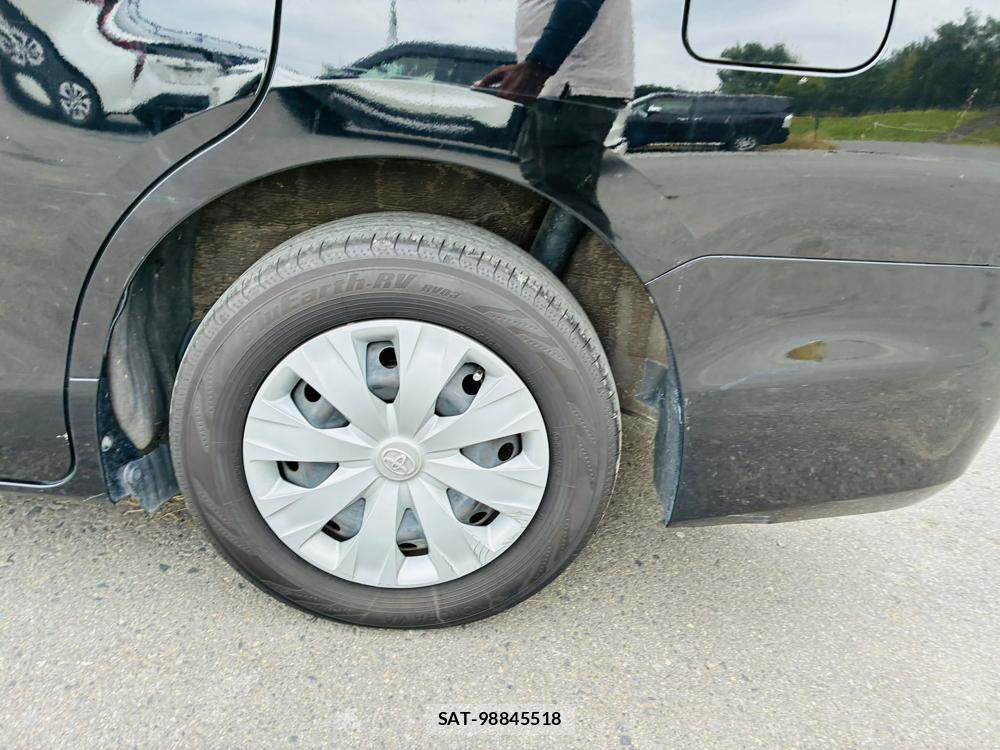 Toyota VOXY 2019-09 8865169-29