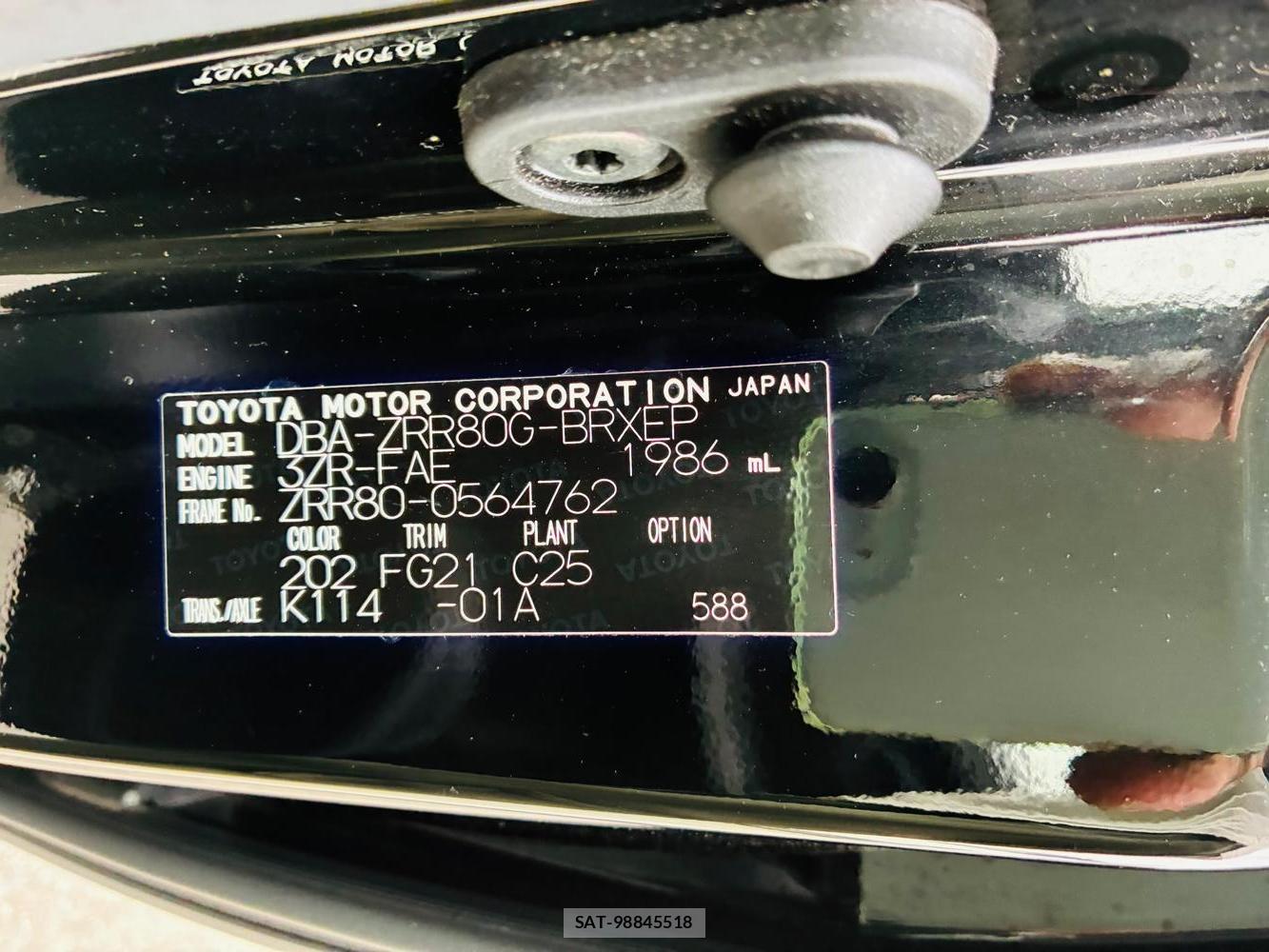 Toyota VOXY 2019-09 8865169-38