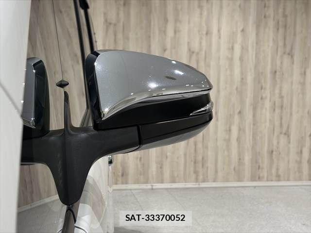 Toyota VOXY 2020-12 8884577-28