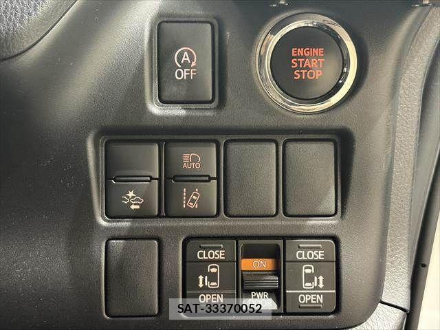 Toyota VOXY 2020-12 8884577-7