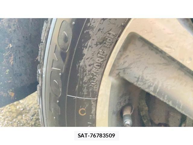 Toyota VOXY 2020-09 8884576-18