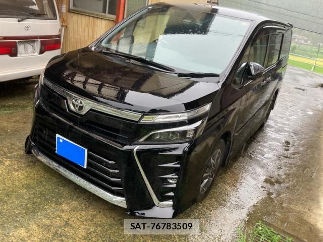 Toyota VOXY 2020-09 8884576-2