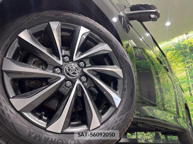 Toyota VOXY 2024-08 8884570-14