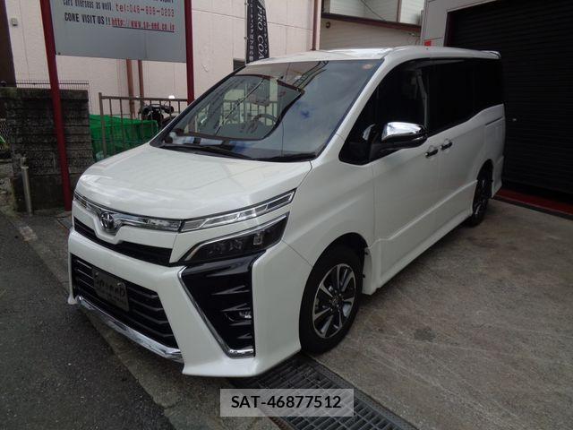 Toyota VOXY 2021-11 8884574-19