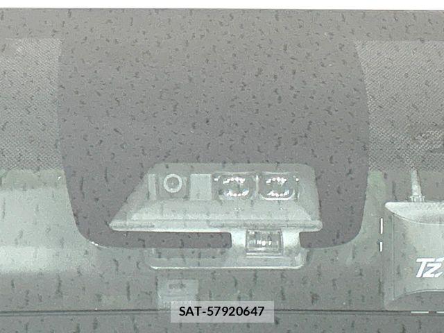 Toyota VOXY 2021-12 8884572-5