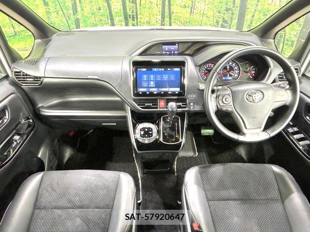 Toyota VOXY 2021-12 8884572-7