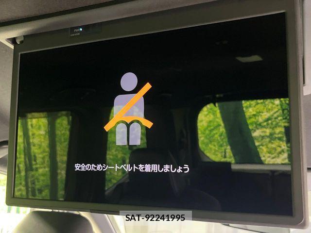 Toyota VOXY 2023-08 8884569-2