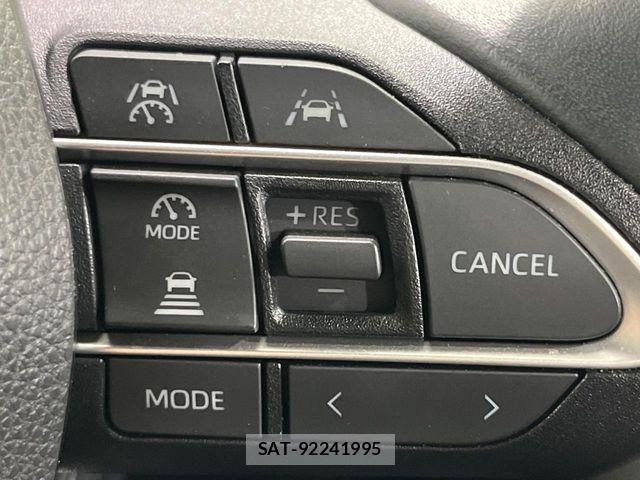 Toyota VOXY 2023-08 8884569-5