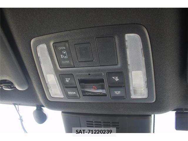 Toyota VOXY 2023-08 8884573-6