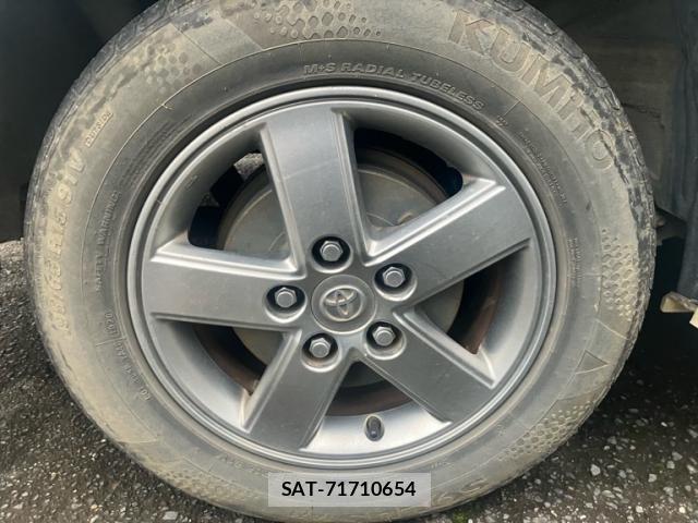 Toyota VOXY 2005-11 8884585-5