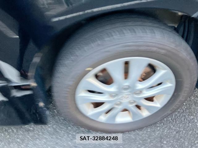 Toyota VOXY 2008-03 8884583-9