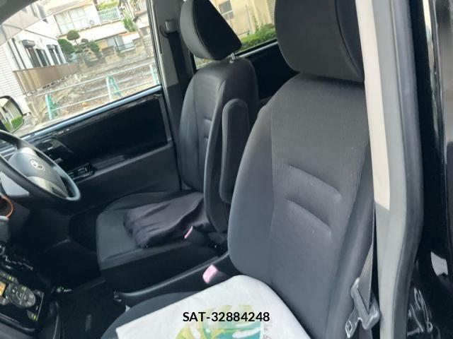 Toyota VOXY 2008-03 8884583-13