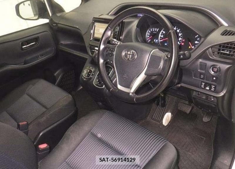 Toyota VOXY 2015-09 8914852-4