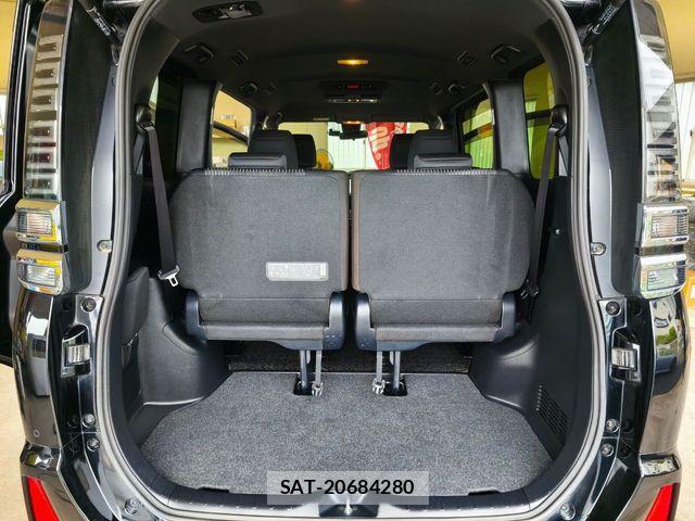 Toyota VOXY 2020-08 1226252-7