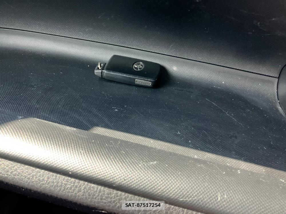 Toyota VOXY 2018 1252845-22