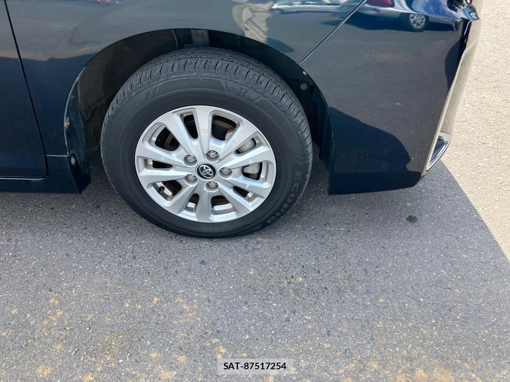 Toyota VOXY 2018 1252845-31