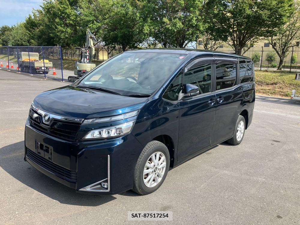 Toyota VOXY 2018 1252845-6
