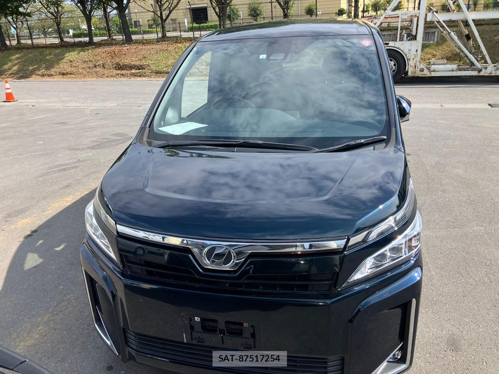 Toyota VOXY 2018 1252845-7