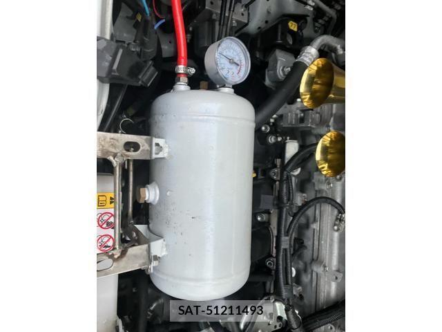 Toyota VOXY 2021-07 1333934-14