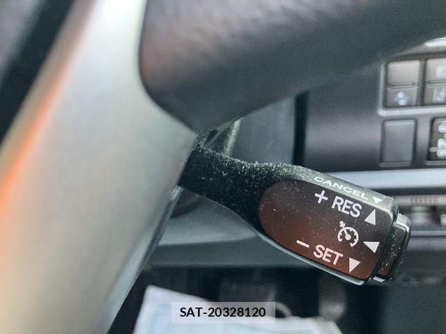 Toyota VOXY 2020-12 1447331-15