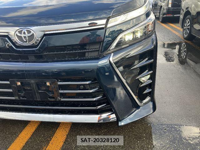 Toyota VOXY 2020-12 1447331-23