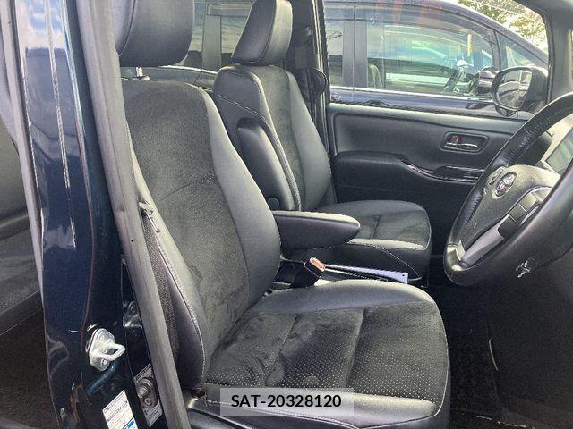Toyota VOXY 2020-12 1447331-4