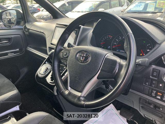 Toyota VOXY 2020-12 1447331-7