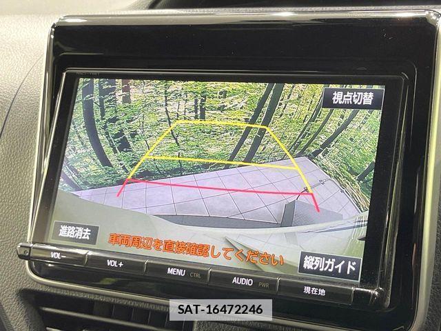 Toyota VOXY 2017-10 1555334-5