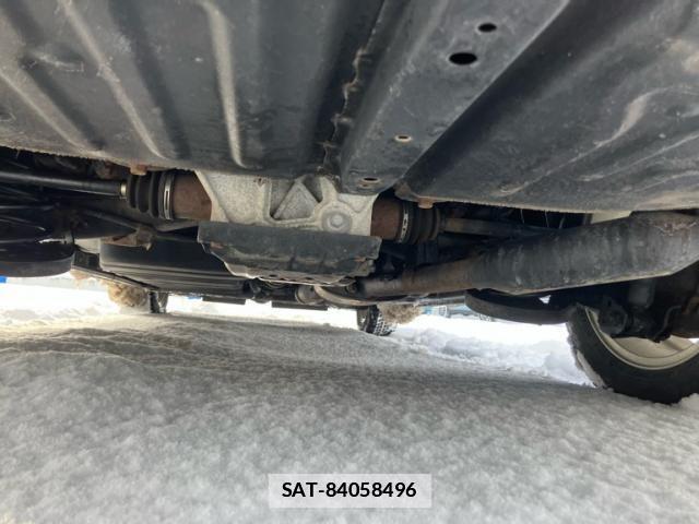 Toyota VOXY 2015-08 3391065-12