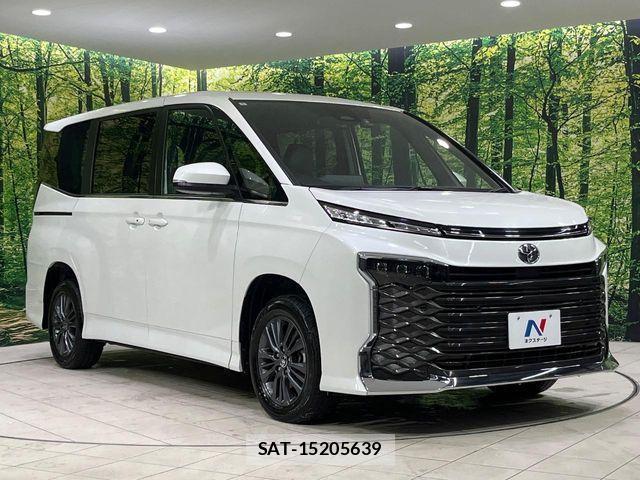 Toyota VOXY 2025-04 3391046-16