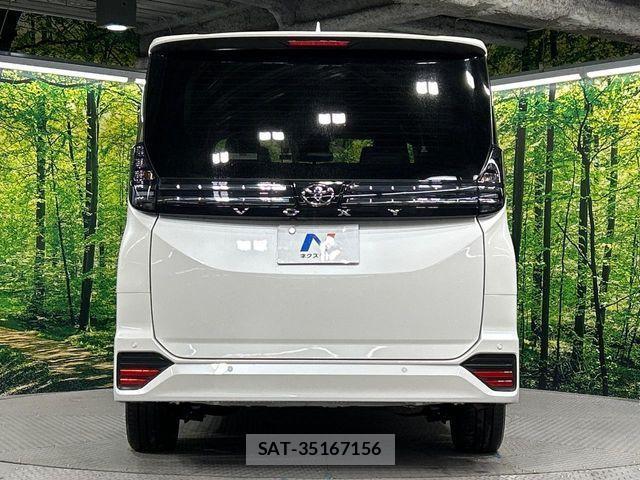 Toyota VOXY 2025-04 4051564-16