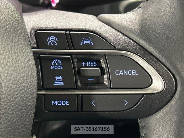 Toyota VOXY 2025-04 4051564-6