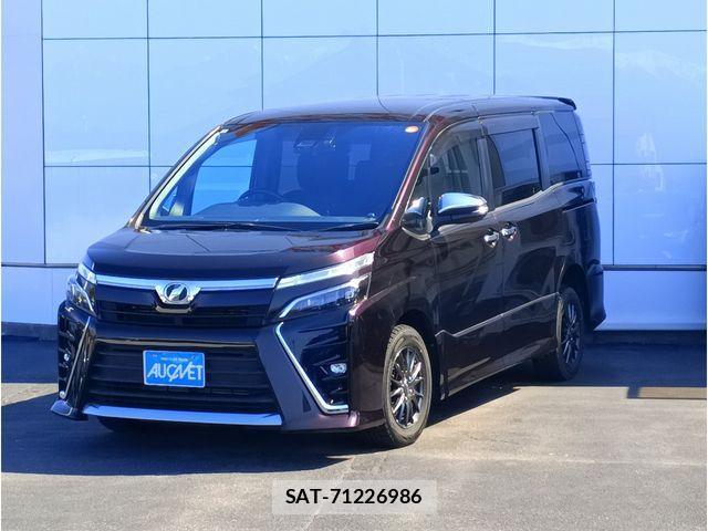 Toyota VOXY 2018-08 4244135-0