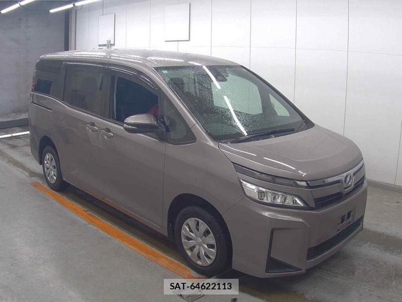 Toyota VOXY 2019-05 7686364-0