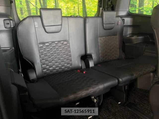 Toyota VOXY HYBRID 2022-03 515300-10
