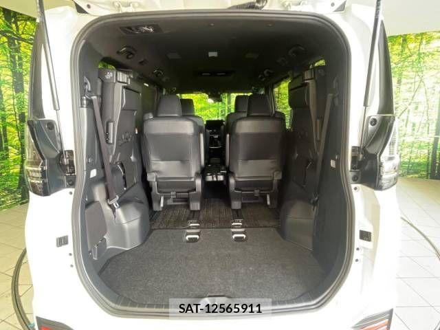 Toyota VOXY HYBRID 2022-03 515300-11